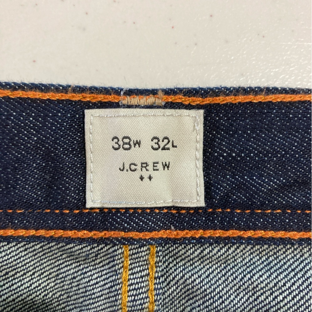 J Crew, Men's Straight Leg, dark blue Jeans. Size, 38X32 - Picture 5 of 9